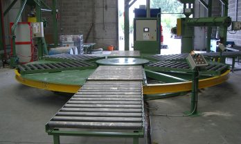 Рольганг (Роликовый конвейер)