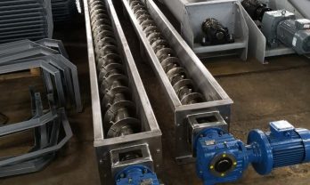 Шнековый конвейер