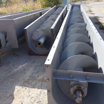 Шнековый конвейер